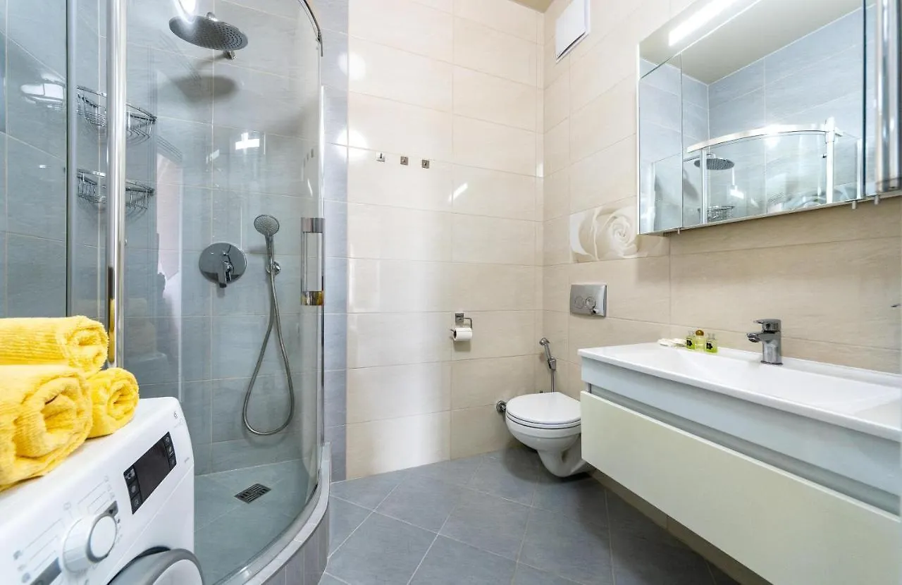 Apartment Vnoch I 키예프 0*,